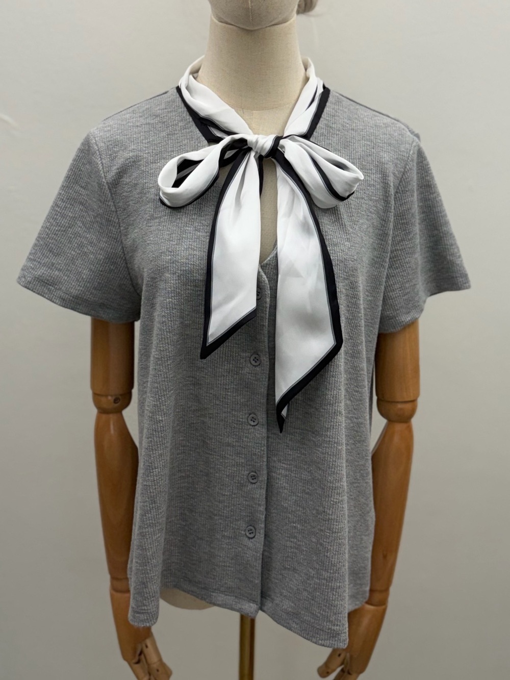 NWT Philosophy Gray Ribbed Tie Neck Top XL Bow Blouse Short Sleeve Office